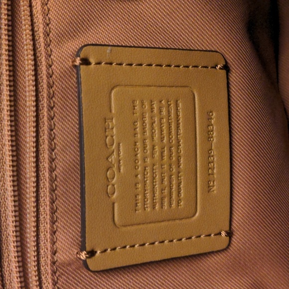 COACH Cassie Crossbody Bag 19 White - Picture 11 of 16